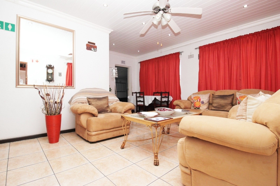 3 Bedroom Property for Sale in Rosedale Western Cape
